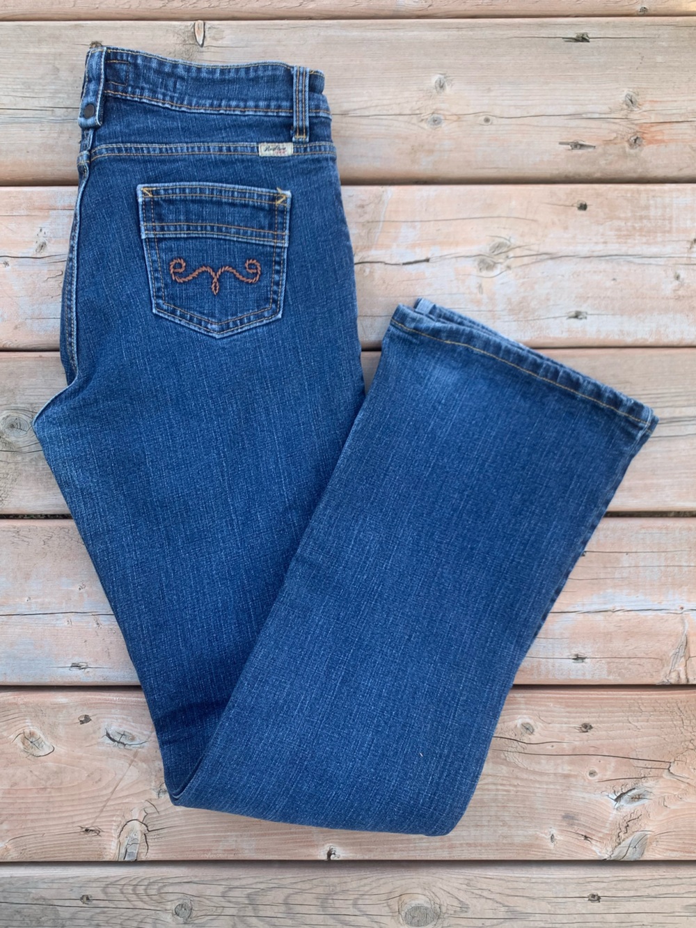 Vintage Y2K Low Rise Bootcut Levi’s Strauss Jeans Embroidered Pockets Size 9